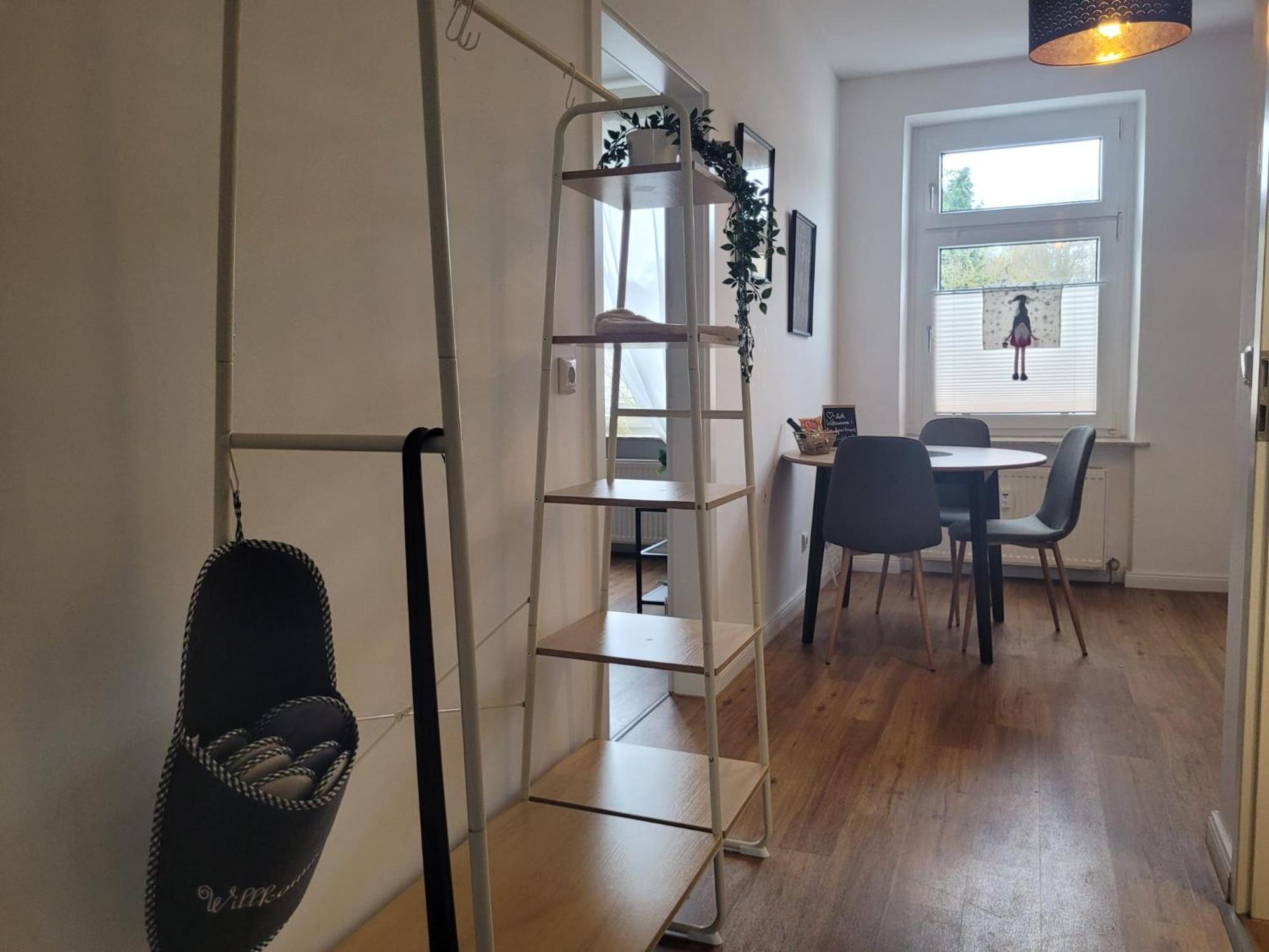 Stay Apartment Bergblick 4 Personen Parkplatz Zentral 바트피르몬트 외부 사진